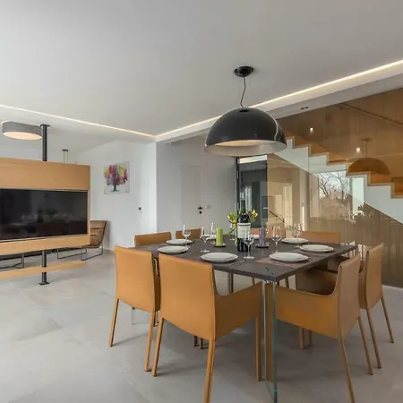 Luxury Luce With Sauna And Whirpool