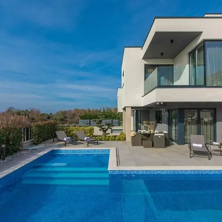 Luxury Luce With Sauna And Whirpool